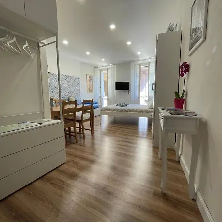 In Centro Storico Intra