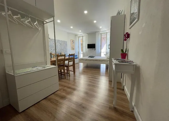 In Centro Storico Intra