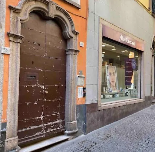 In Centro Storico * Intra