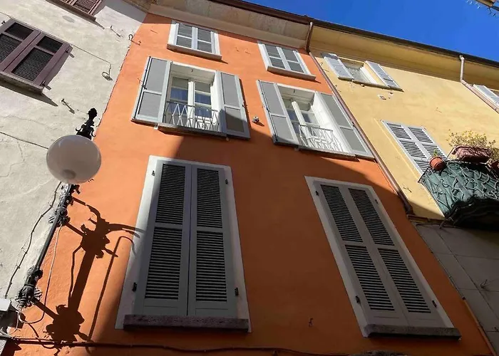 Apartament In Centro Storico Intra